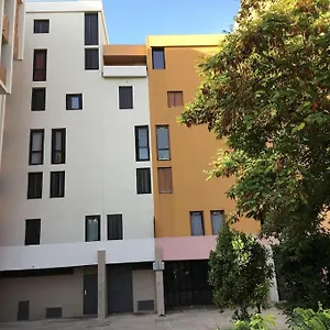 Appartement Flc - 3 Bedrooms -max 10 Guests - Gare St Charles 1,5km Hyper Center, Marseille