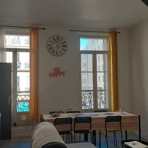 Appartement L'haussmannien 65, 4 Chambres, 10 Couchages, Marseille